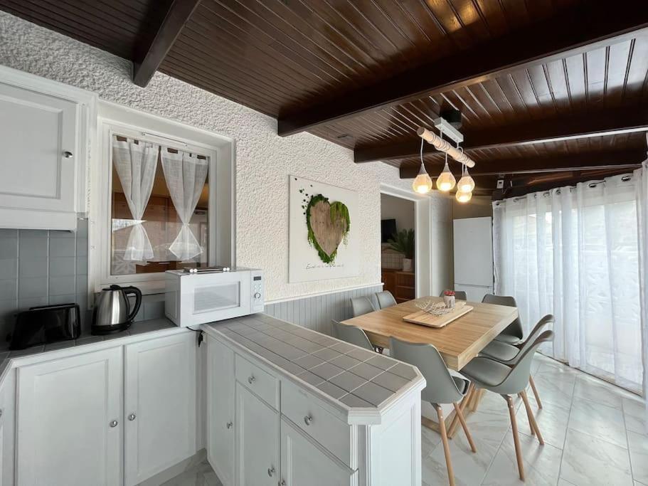 Location De Villa Numero 3 Renovee En Residence Ле Баркарес Экстерьер фото