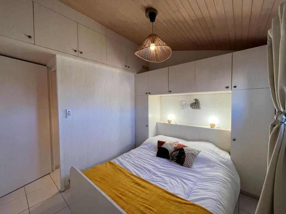 Location De Villa Numero 3 Renovee En Residence Ле Баркарес Экстерьер фото